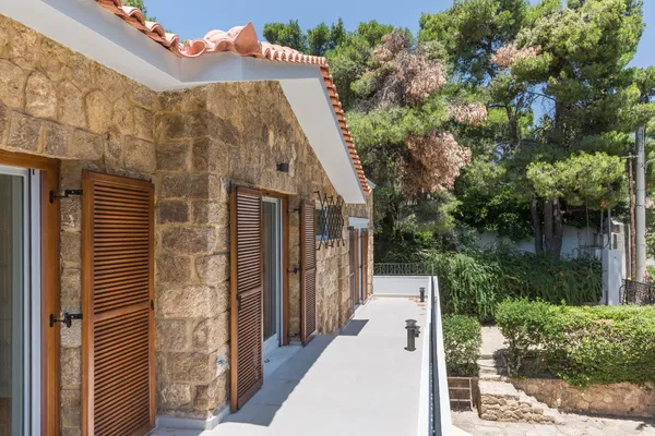 454 m² Villa with Three Bedrooms for Sale in Kifisia, Athens Northern suburbs — photo 5