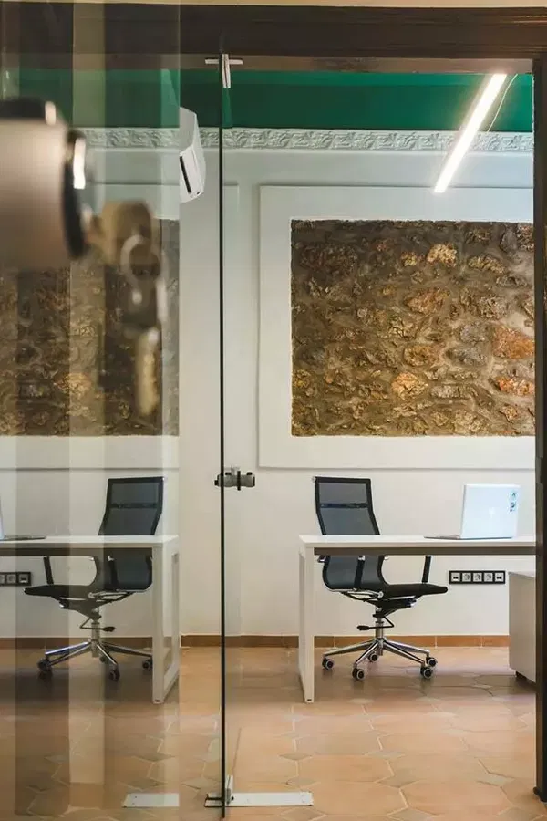350 m² Renovated Building for Sale in Center Athens, Athens Center — photo 4