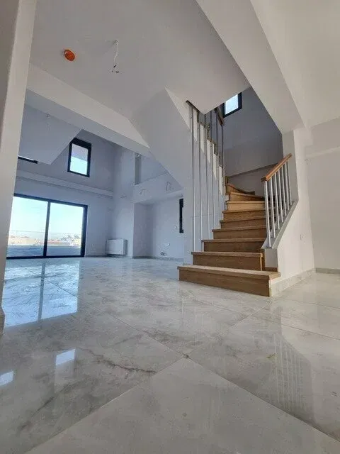 137 m² Modern Four-Bedroom Apartment for Sale in Palaio Faliro, Athens Southern suburbs — photo 3
