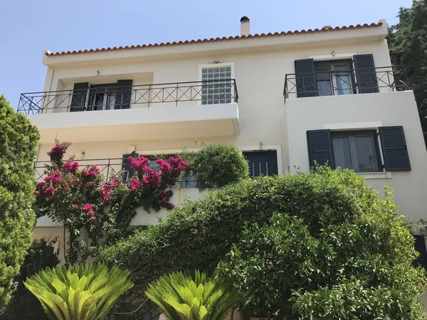 350 m² Apartment with Five Bedrooms for Sale in Pallini, Athens Eastern Suburbs