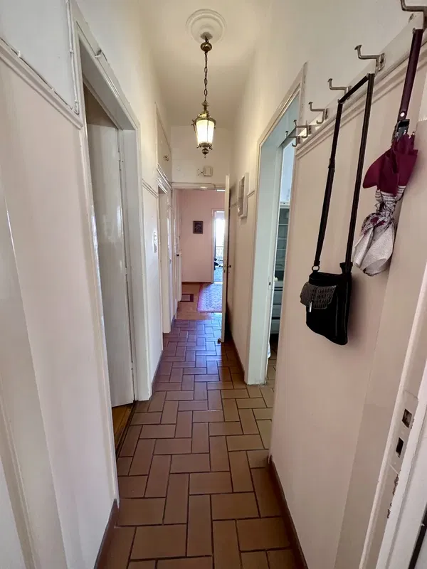 80 m² Two-Bedroom Apartment for Sale in Ampelokipoi, Athens Center — photo 4