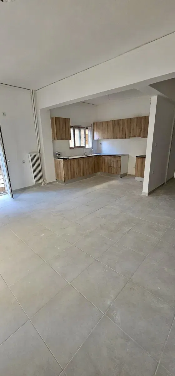 Renovated 74 m² Apartment with Two Bedrooms for Sale in Piraeus Perama, Piraeus — photo 2