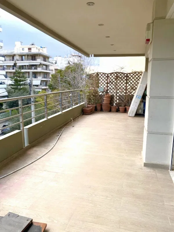 153 m² Four-Bedroom Apartment for Sale in Palaio Faliro, Athens Southern suburbs — photo 2