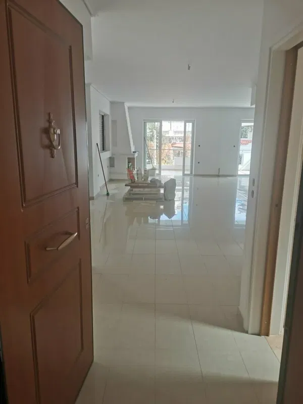 185 m² Four-Bedroom Apartment for Sale in Marousi, Athens Northern suburbs — photo 3