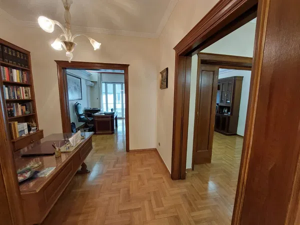 Renovated Two-Bedroom Apartment for Sale in Kolonaki - Lycabettus, Athens Center — photo 3