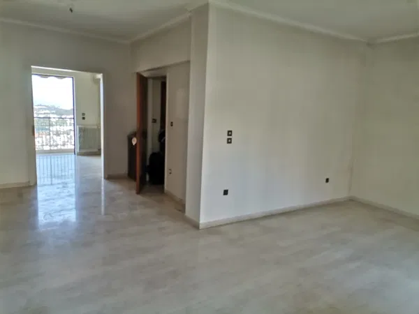 82 m² Renovated Two-Bedroom Apartment for Sale in Ampelokipoi, Athens Center — photo 4