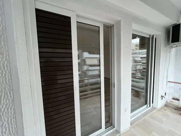80 m² Renovated Two-Bedroom Apartment for Sale in Ampelokipoi, Athens Center — photo 3