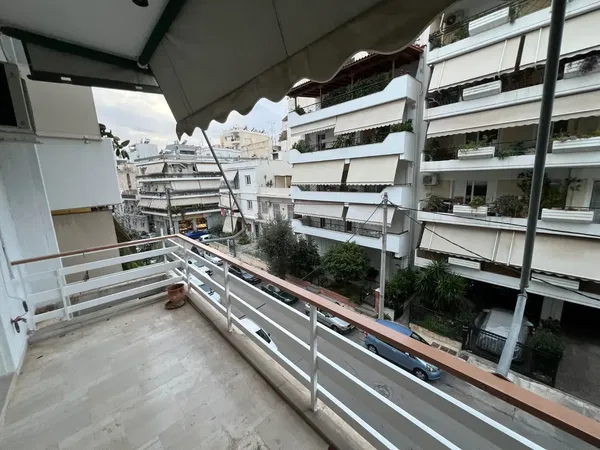 80 m² Renovated Two-Bedroom Apartment for Sale in Ampelokipoi, Athens Center — photo 2