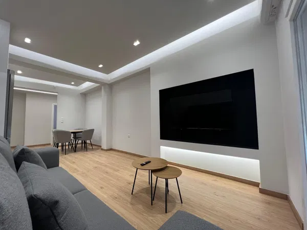 Renovated 85 m² Apartment with Three Bedrooms for Sale in Piraeus, Piraeus Suburbs — photo 4