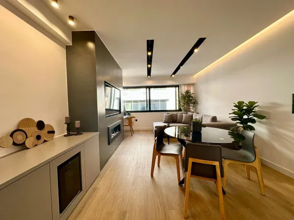 40 m² One-Bedroom Apartment for Sale in Piraeus, Piraeus Suburbs — photo 3