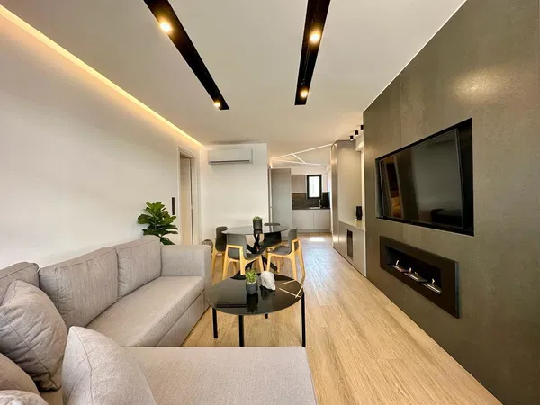 50 m² One-Bedroom Apartment for Sale in Piraeus, Piraeus Suburbs — photo 2