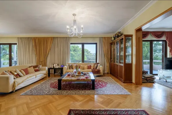 220 m² Three-Bedroom Apartment for Sale in Pefki, Athens Northern suburbs