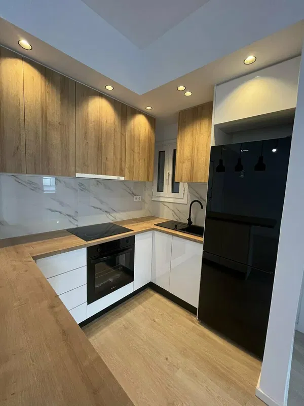 53 m² One-Bedroom Renovated Apartment for Sale in Center Athens, Athens Center — photo 3