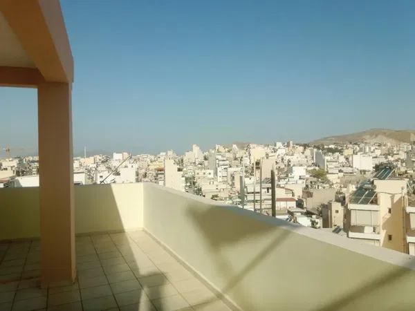 Renovated 147 m² Villa with Two Bedrooms for Sale in Piraeus, Piraeus Suburbs