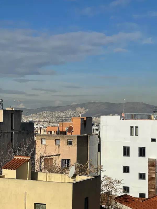 63 m² Two-Bedroom Renovated Apartment for Sale in Keramikos, Athens Center — photo 3