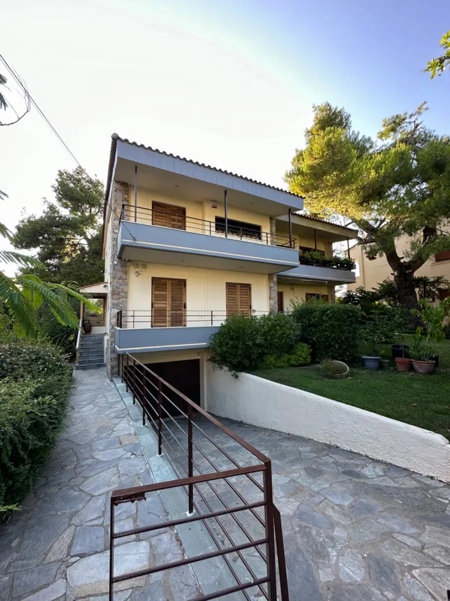 Renovated 185 m² Villa with Three Bedrooms for Sale in Dionysos, Athens Northern suburbs