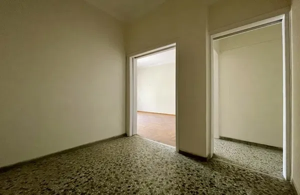 70 m² One-Bedroom Apartment for Sale in Center Athens, Athens Center — photo 2
