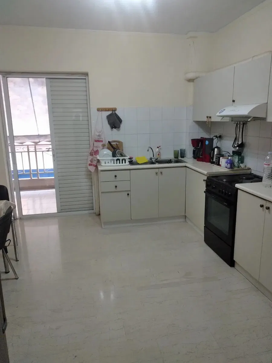 86 m² Two-Bedroom Apartment for Sale in Piraeus, Piraeus Suburbs