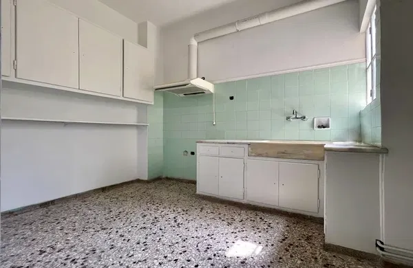 72 m² Two-Bedroom Apartment for Sale in Center Athens, Athens Center — photo 5