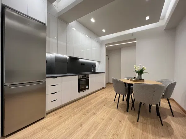 53 m² Two-Bedroom Apartment for Sale in Piraeus, Piraeus Suburbs — photo 3