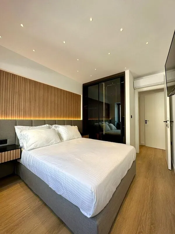 62 m² Apartment with Two Bedrooms for Sale in Piraeus, Piraeus Suburbs — photo 5