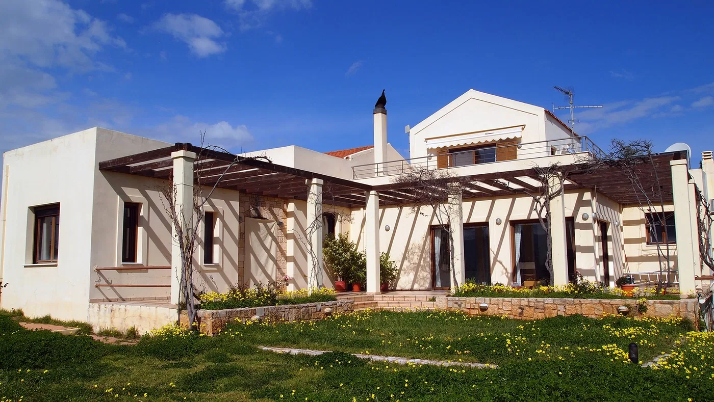 Sea-View Three-Bedroom Villa for Sale in Kounoupidiana, Akrotiri