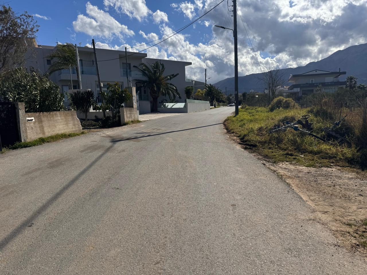 1,220 m² Plot of Land for Sale in Kavros, Apokoronas
