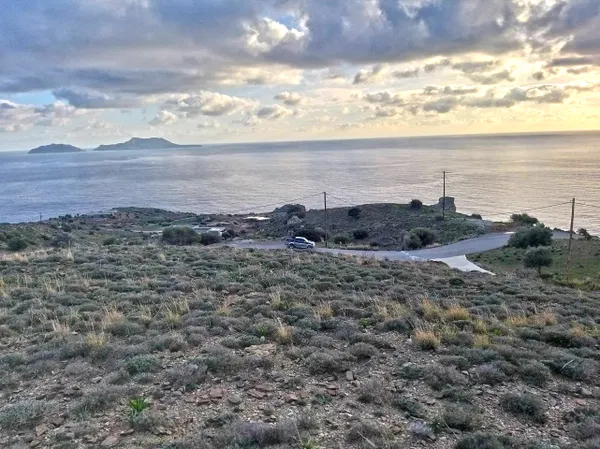Seafront 19,000 m² Plot for Sale in Saktouria, Rethymnon