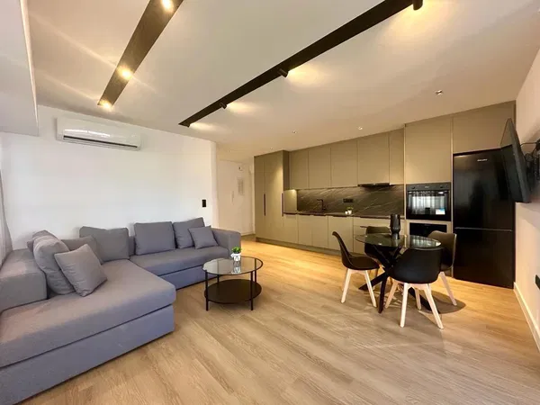 Renovated 18 m² Apartment with One Bedrooms for Sale in Piraeus, Piraeus Suburbs — photo 4