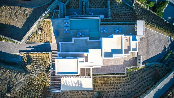 Sea-View Eight-Bedroom Villa for Sale in Mykonos, Cyclades — photo 4