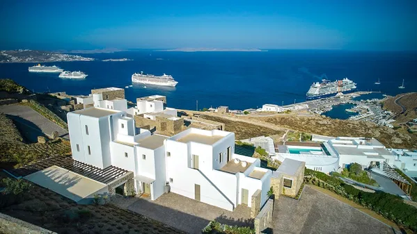 Sea-View Eight-Bedroom Villa for Sale in Mykonos, Cyclades — photo 2