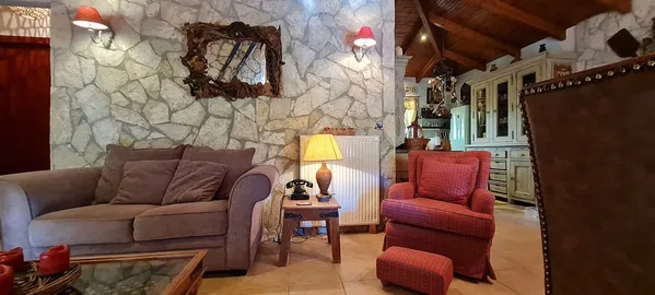 Three-Bedroom Renovated Villa for Sale in Kalavryta, Achaia — photo 5