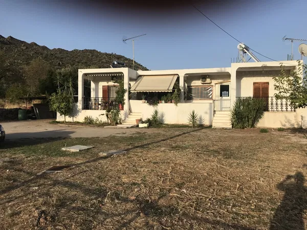 Four-Bedroom Villa for Sale in Methana, Peloponnese — photo 2