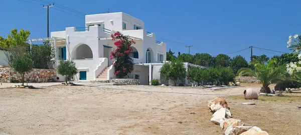 Seven-Bedroom Villa for Sale in Paros, Cyclades — photo 2