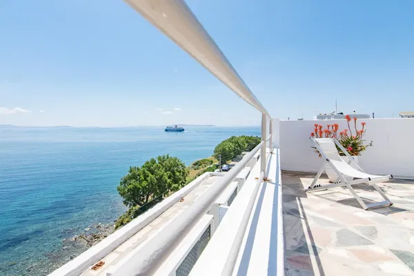 Renovated Hotel for Sale in Tinos, Cyclades — photo 3