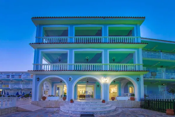 3000 m² Hotel for Sale in Zakynthos, Ionian Islands — photo 4