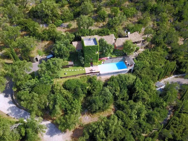 Sea View 273 m² Villa with Three Bedrooms for Sale in Corfu, Ionian Islands — photo 3