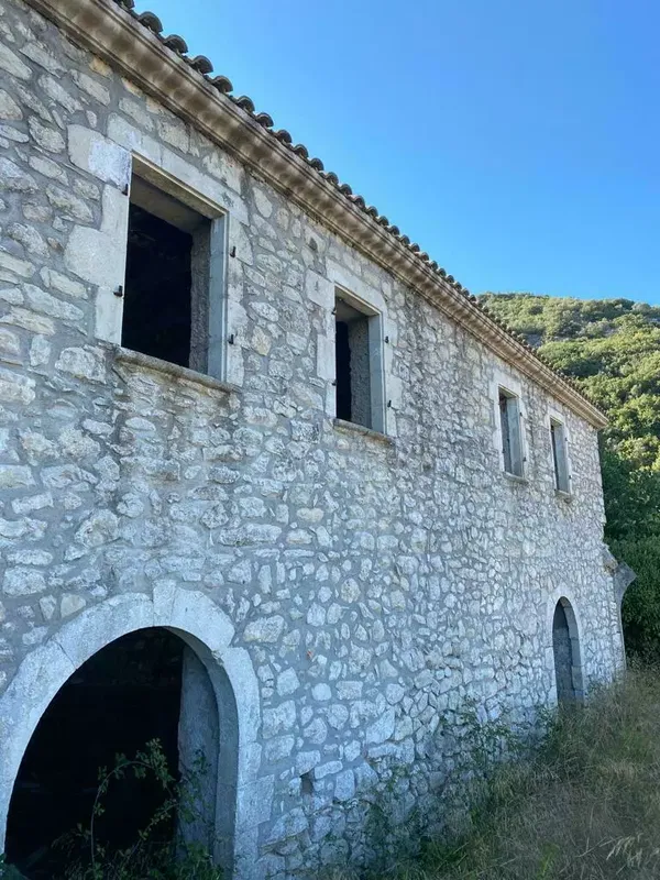 Building for Sale in Lefkada, Ionian Islands — photo 4