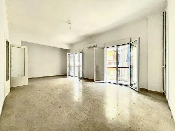 450 m² Building for Sale in Kypseli, Athens Center