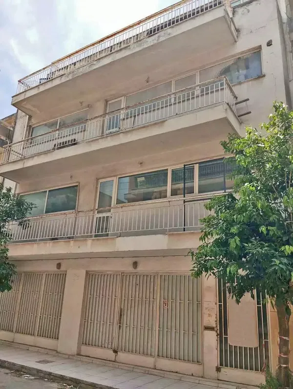 500 m² Building for Sale in Peristeri, Athens Western Suburbs