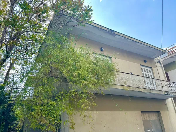 180 m² Building for Sale in Peristeri, Athens Western Suburbs — photo 2