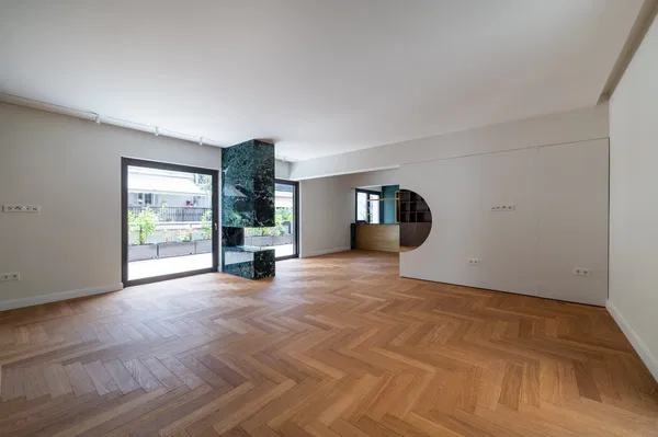 Renovated 102 m² Apartment with Two Bedrooms for Sale in Ilisia, Athens Center — photo 2