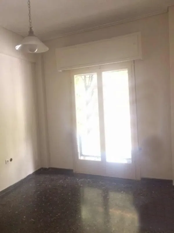70 m² Two-Bedroom Apartment for Sale in Kastella, Piraeus — photo 5