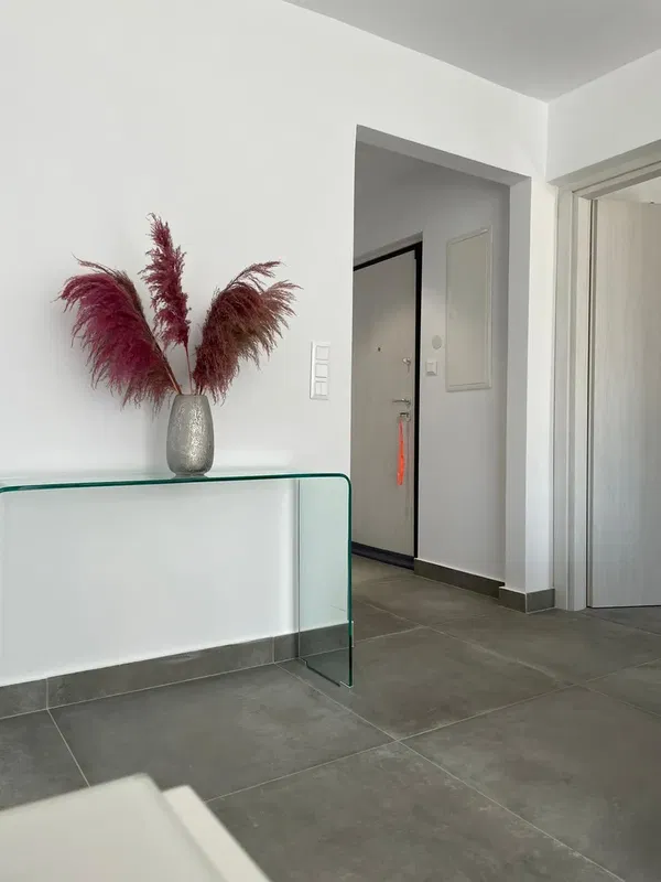 53 m² One-Bedroom Apartment for Sale in Vari - Varkiza, Athens Southern suburbs — photo 5