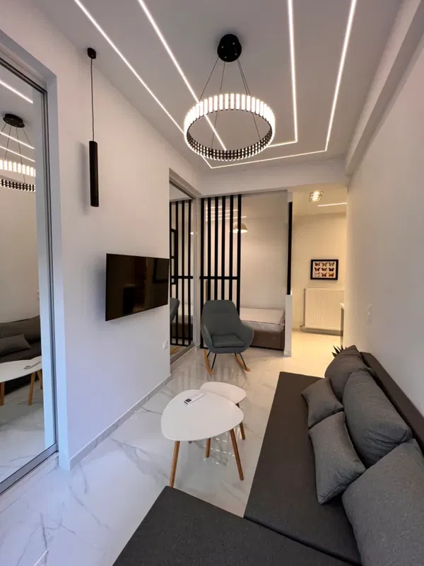 Renovated Four-Bedroom Apartment for Sale in Gyzi - Pedion Areos, Athens Center — photo 3