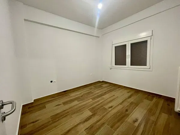 70 m² Apartment with Two Bedrooms for Sale in Kypseli, Athens Center — photo 3