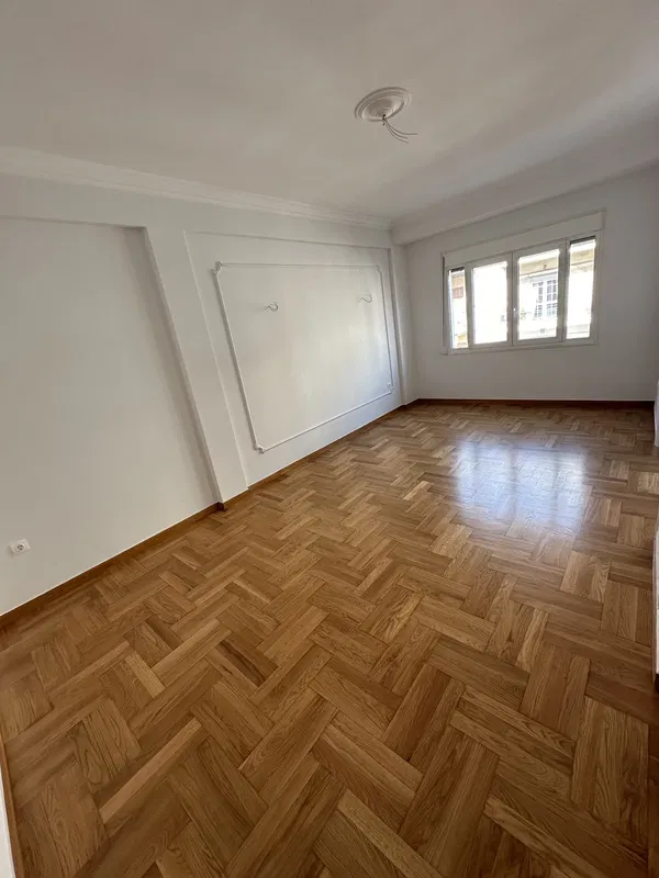 110 m² Apartment with Two Bedrooms for Sale in Kypseli, Athens Center — photo 3