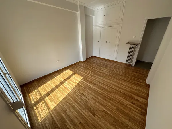 110 m² Apartment with Two Bedrooms for Sale in Kypseli, Athens Center — photo 4