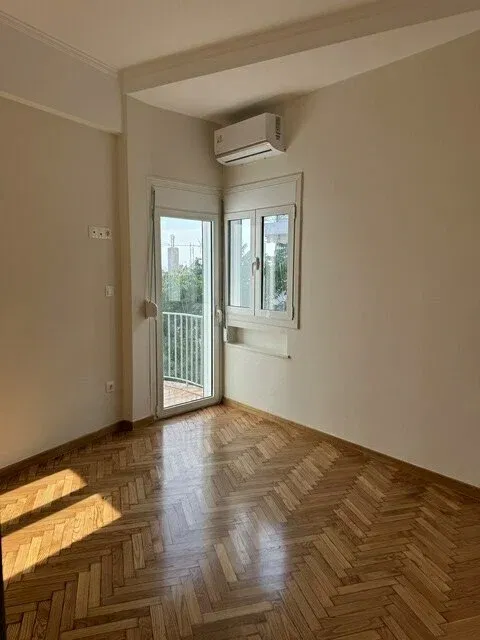33 m² Renovated One-Bedroom Apartment for Sale in Center Athens, Athens Center