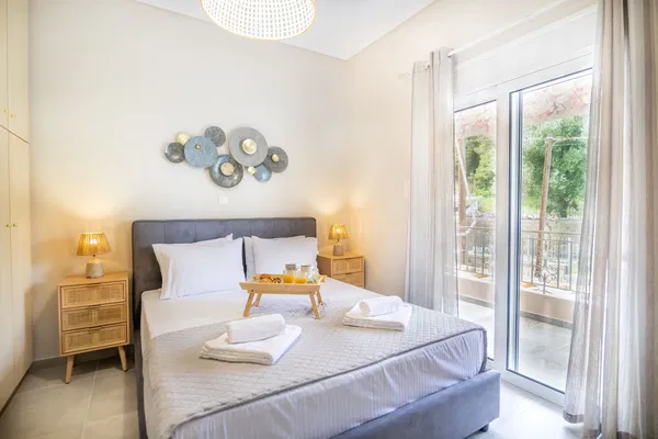 Newly Built 125 m² Villa with Four Bedrooms for Sale in Salamina, Argosaronikos islands — photo 5